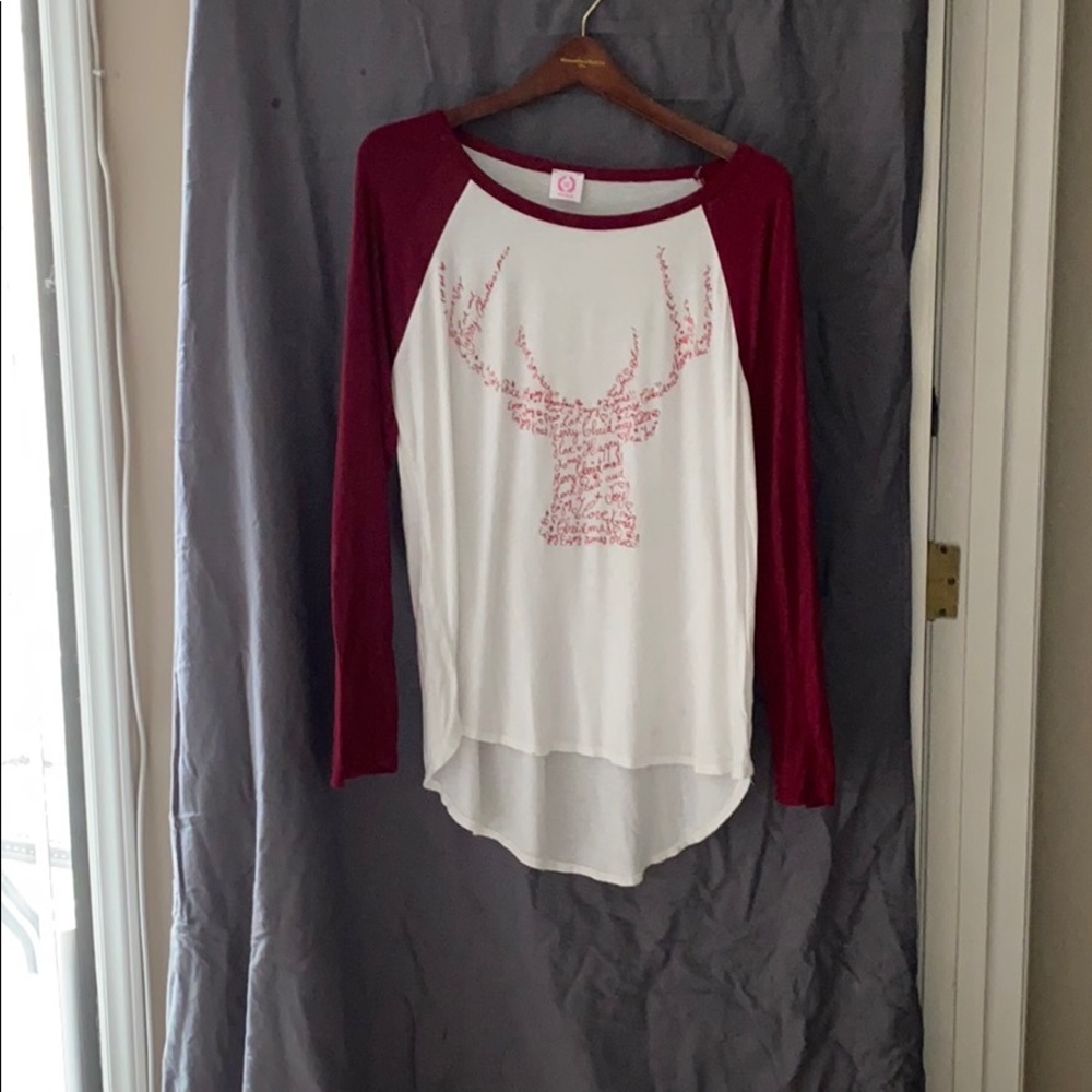 Wanna 8 Christmas top